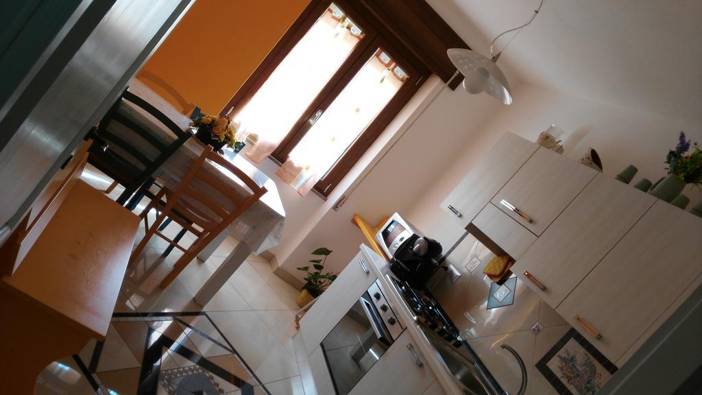 B&B Sa Zodia Guest House Bitti Kültér fotó